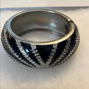 Chunky Black and Silver Chevron Bracelet